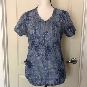 Élan Blue Scrub Top